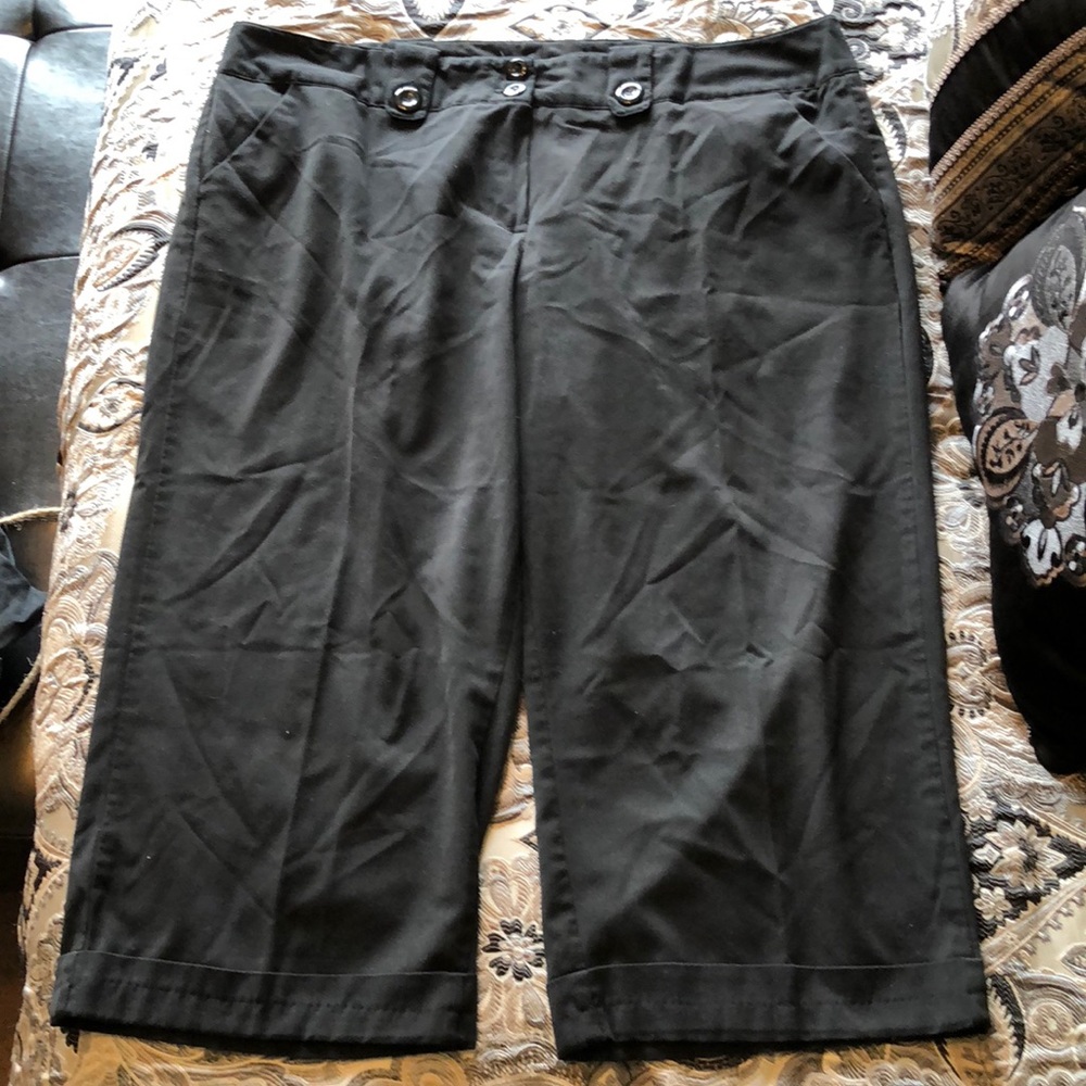 Dressbarn Woman Dress Capri